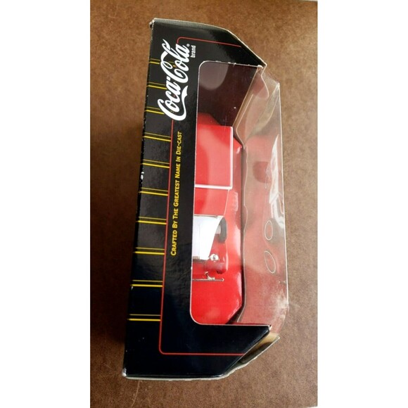 Matchbox Collectibles 1930 FORD MODEL A VAN Coca Cola Brand Red White 1:43 37971 - Picture 6 of 16